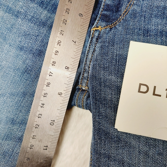 New DL1961 Florence Mid rise Instasculpt Side Stripe Skinny Jeans  P277 - Picture 7 of 11